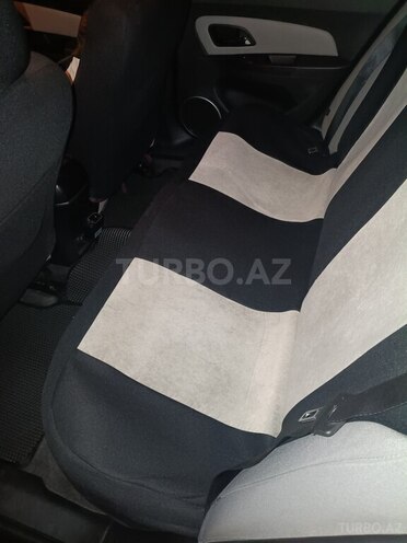 Chevrolet Cruze-7