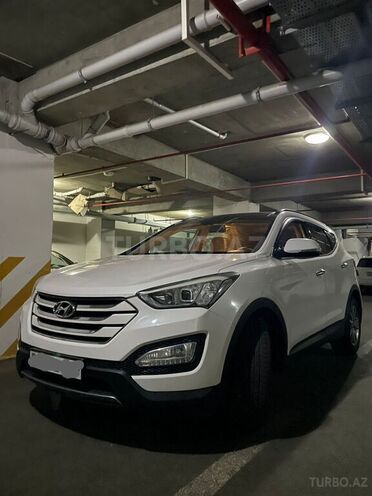 Hyundai Santa Fe-1