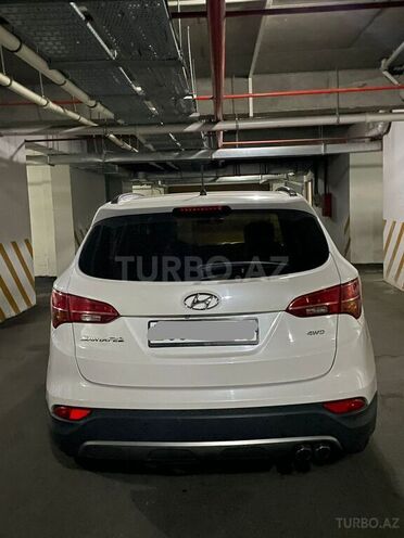 Hyundai Santa Fe-4