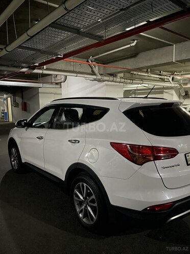Hyundai Santa Fe-8