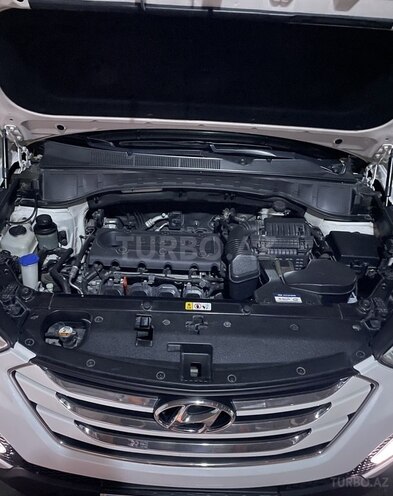 Hyundai Santa Fe-5