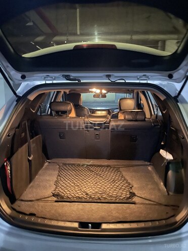 Hyundai Santa Fe-11