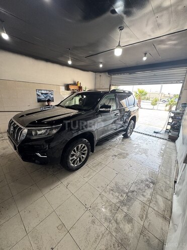 Toyota Land Cruiser Prado-2