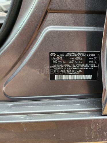 Hyundai Sonata-11