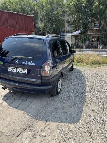 Opel Zafira-3