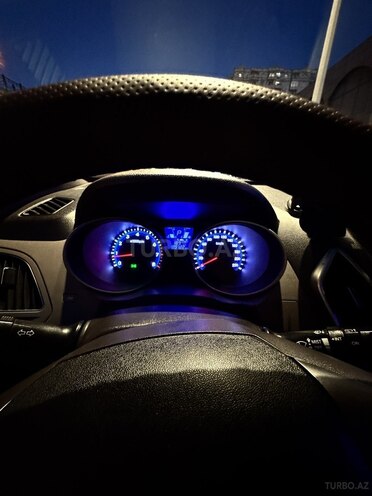 Hyundai Tucson-10