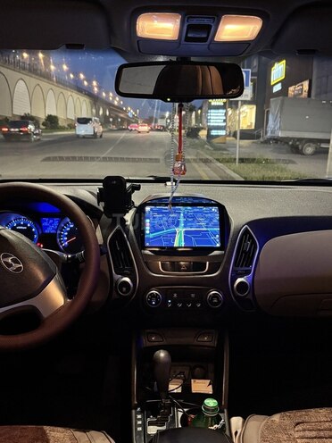 Hyundai Tucson-12