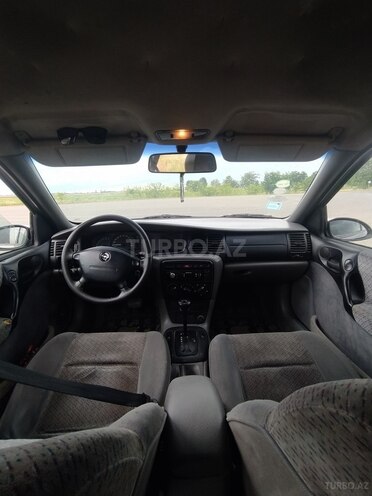 Opel Vectra-3