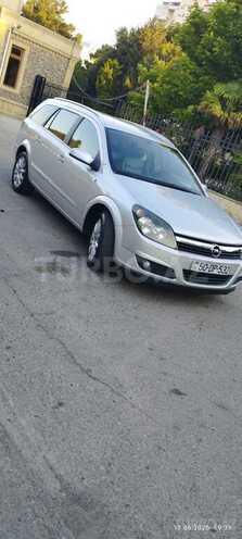Opel Astra-11