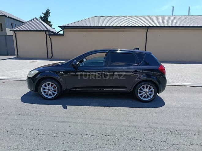 Kia Ceed-5