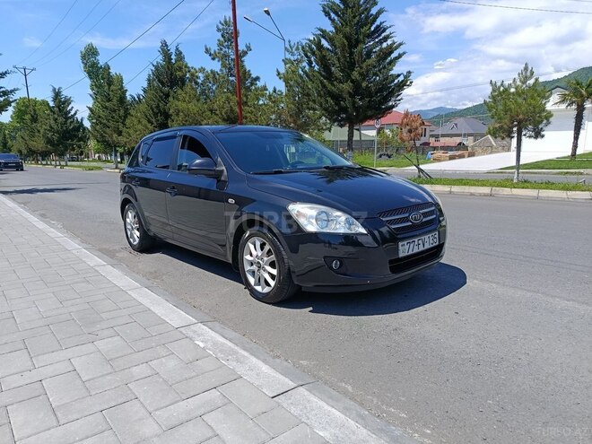 Kia Ceed-1