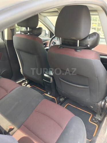Chevrolet Cruze-5