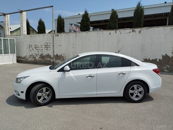Chevrolet Cruze-4