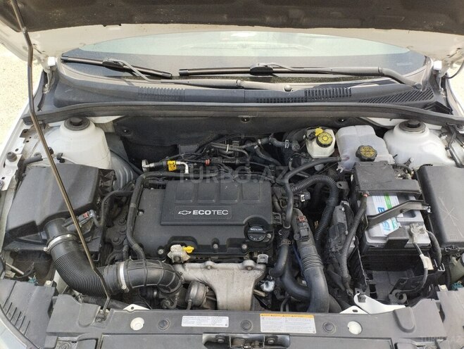 Chevrolet Cruze-9