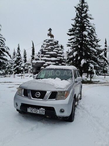 Nissan Pathfinder-4
