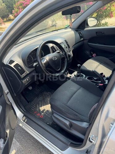 Hyundai i30-2