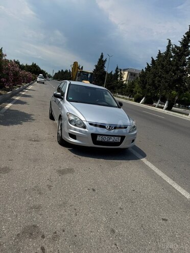 Hyundai i30-1