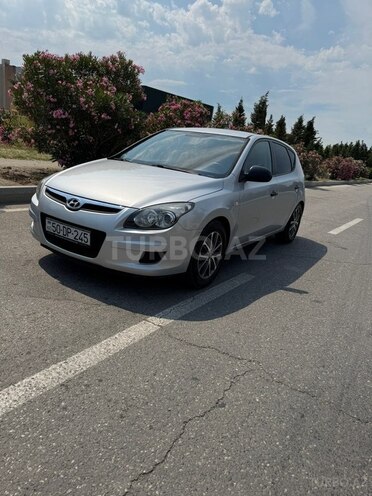 Hyundai i30-10