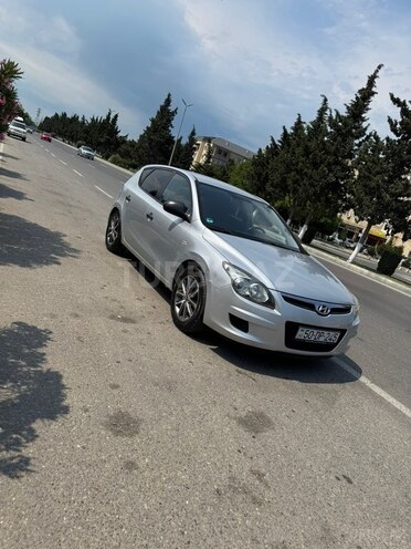 Hyundai i30-11