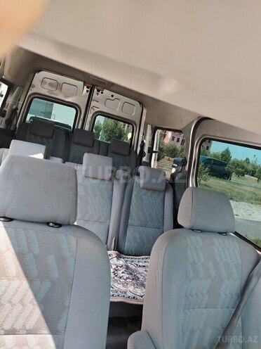 Ford Tourneo Connect-5