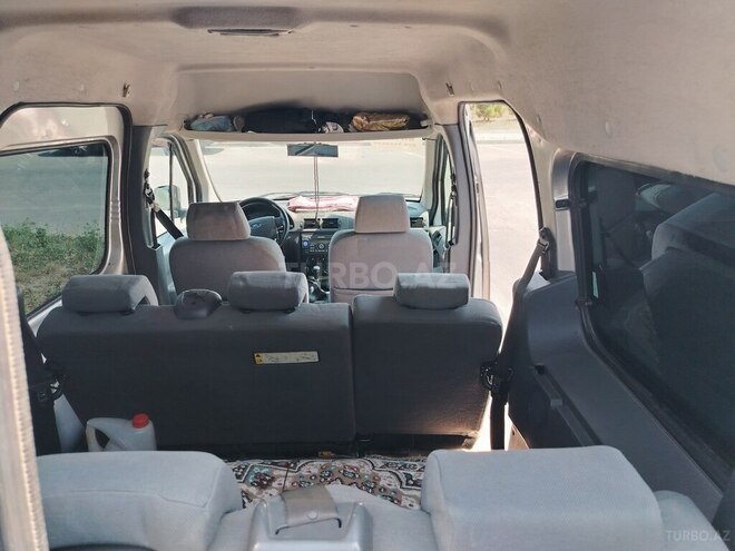 Ford Tourneo Connect-8