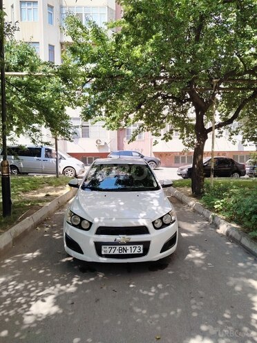 Chevrolet Aveo-1