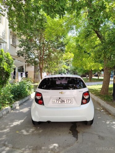 Chevrolet Aveo-6