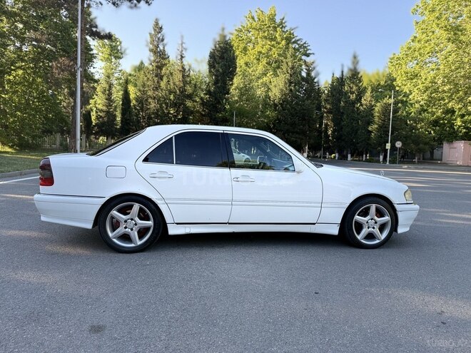 Mercedes C 230-5