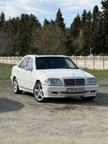 Mercedes C 230-8