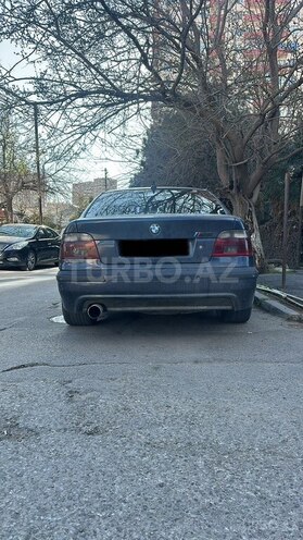 BMW 530-2