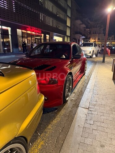 BMW 325-8