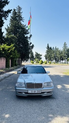 Mercedes C 180-1