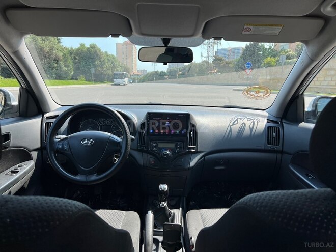 Hyundai i30-10
