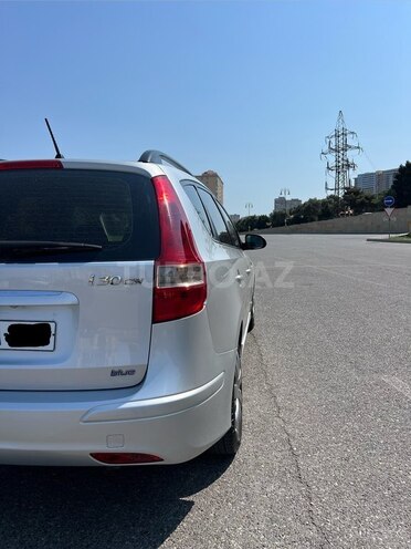 Hyundai i30-7