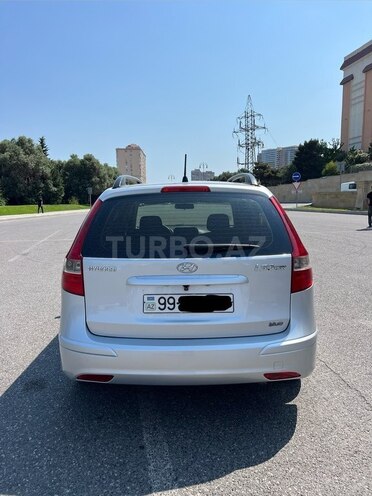 Hyundai i30-6