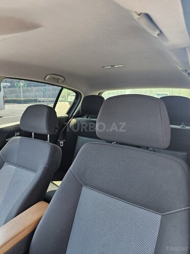 Opel Astra-13