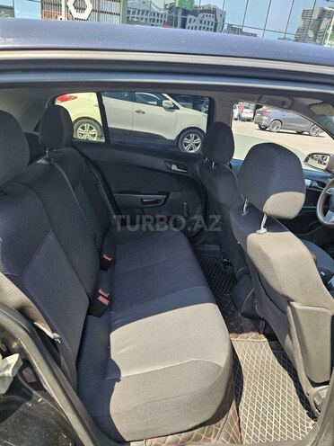 Opel Astra-8