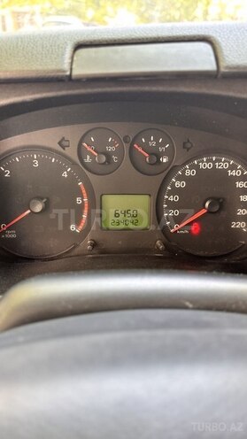 Ford Transit-15