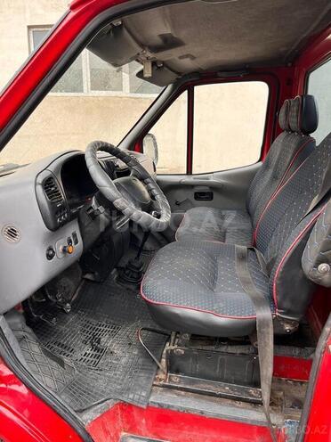 Ford Transit-3