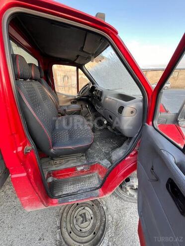 Ford Transit-7