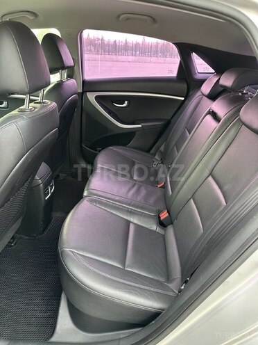Hyundai i30-5