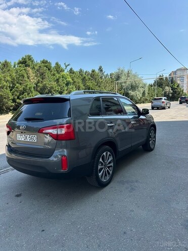 Kia Sorento-5