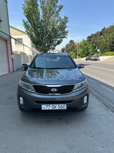 Kia Sorento-1
