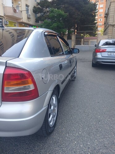 Opel Astra-8