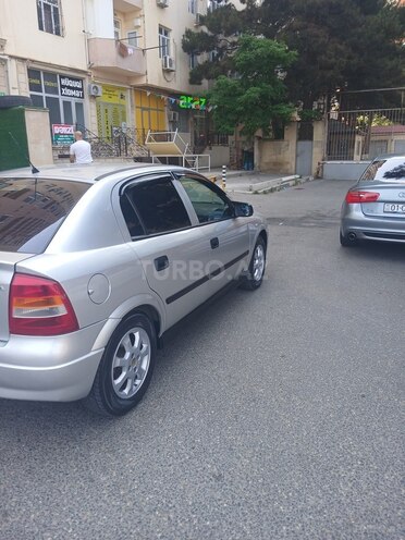 Opel Astra-9