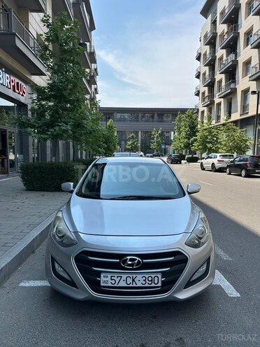 Hyundai i30-10