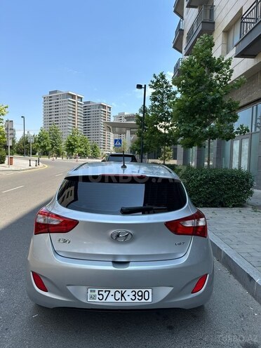 Hyundai i30-11