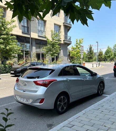 Hyundai i30-9