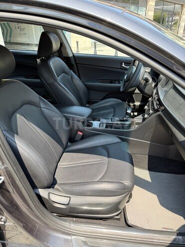 Kia K5-15