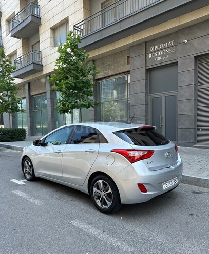 Hyundai i30-13